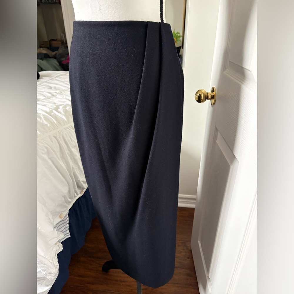 Ellen Tracy Linda Allard Wool Midi Skirt Size 10 Navy Vintage Office Fall